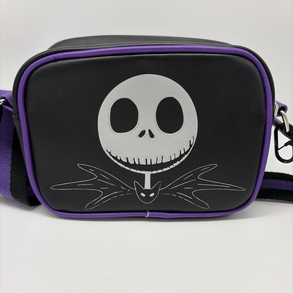 Disney's Night Before Christmas Jack Skellington Crossbody Bioworld Black